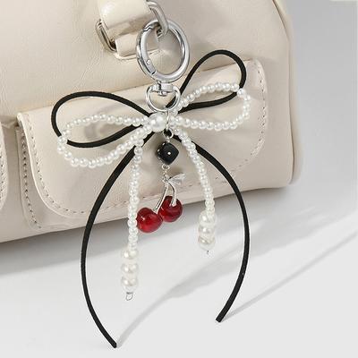 Třešňová stuha s mašlí na tašce přívěsek na klíče sladký elegantní korálkový přívěsek na klíče jednoduchá taška závěsná dekorace doplňky dárky
