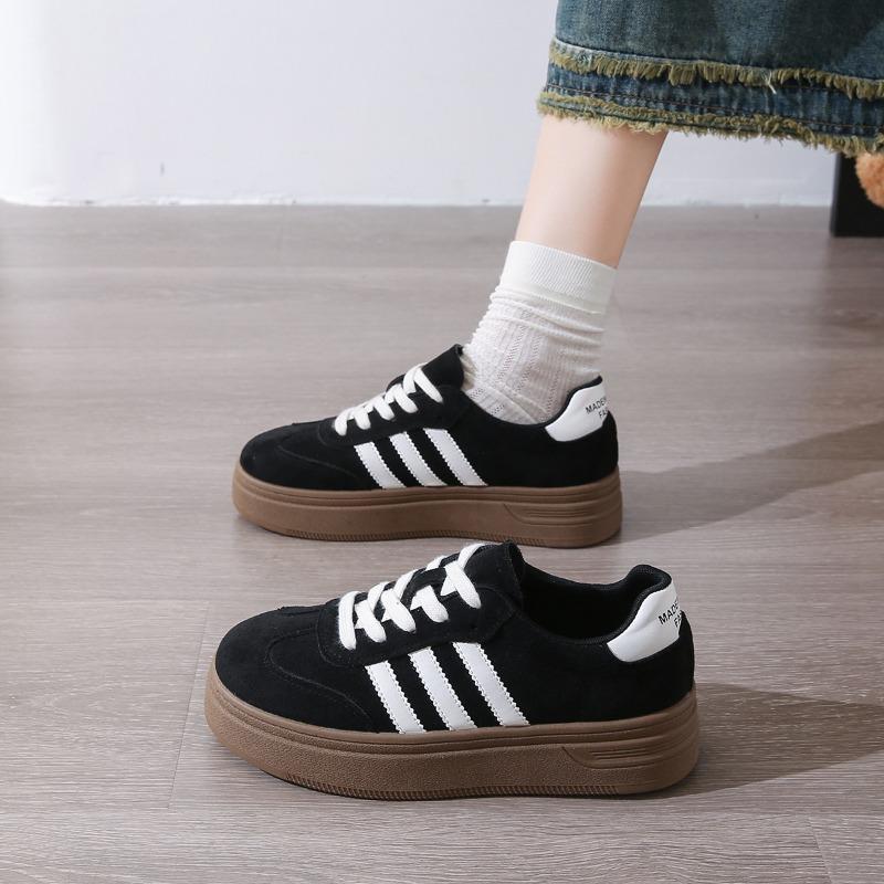 Gelbe Damen neue Sommer dünne atmungsaktive Mesh-Schuhe Größe dicke Sohle erhöhend lässige Sport-Board-Schuhe