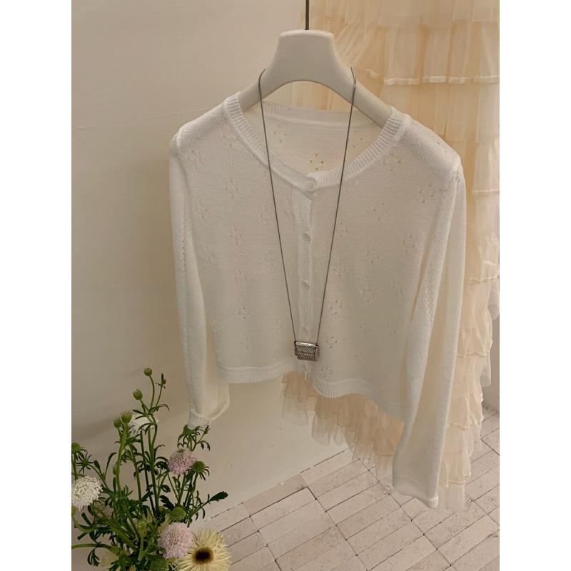 Sweet, gentle and cute small lace hollow knitted cardigan women's spring and summer simple solid color long-sleeved top