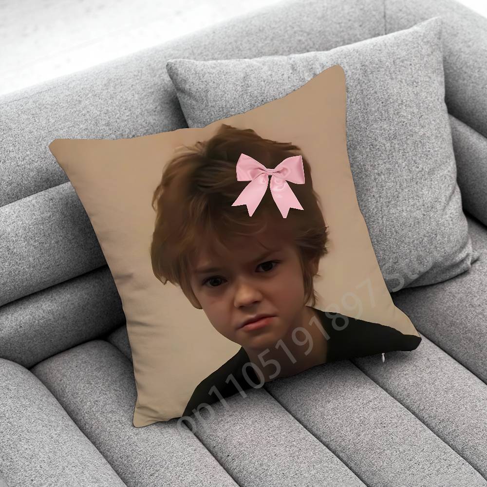 Actor T-Thomas Brodie Sangster Throw Pillow Case For 45*45cm 40cm 55cm 50cm 30cm Square Car Pillowcase Shell