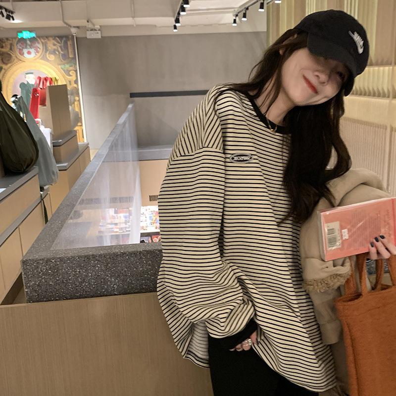 Women's Crew Neck Long Sleeve Sweatshirt Loose Fit Korean Striped Pullover Top Elegant Commuter Layering Blouse