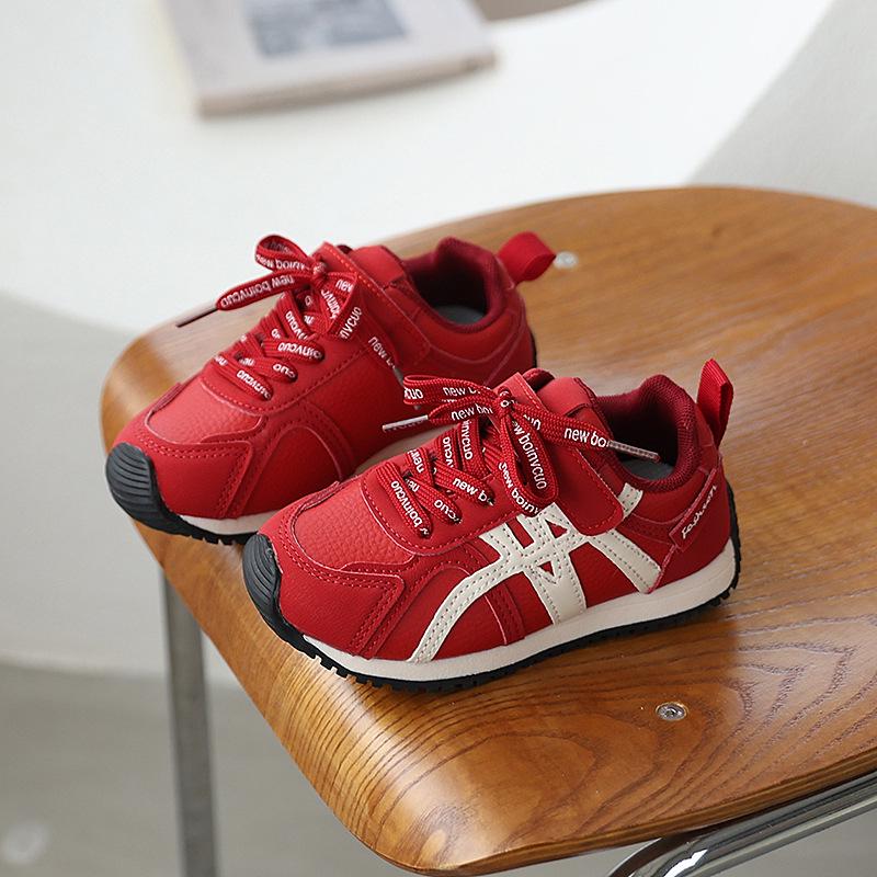 2025 Herbst Forrest Gump Kindermodeschuhe: Trendige Mädchen-Sneaker im deutschen Stil & Jungen-Freizeitschuhe im koreanischen Stil