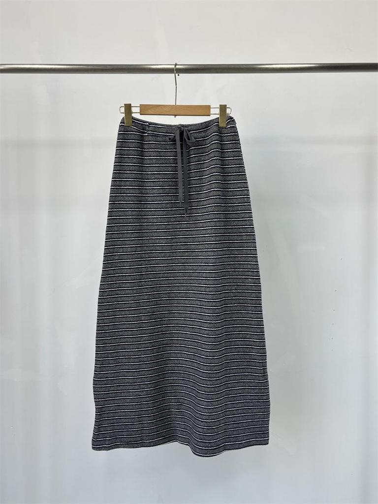 2025 Autumn/Winter Women's Korean Long Tie-Waist Striped Half Brushed Skirt