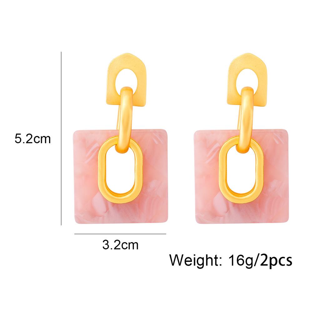 Fashionable geometric earrings