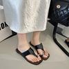 Französische Nische coole Hausschuhe Damen Oberbekleidung 2025 Sommer neu mit Rock einfache Sandalen vielseitig kleiner Absatz coole Hausschuhe