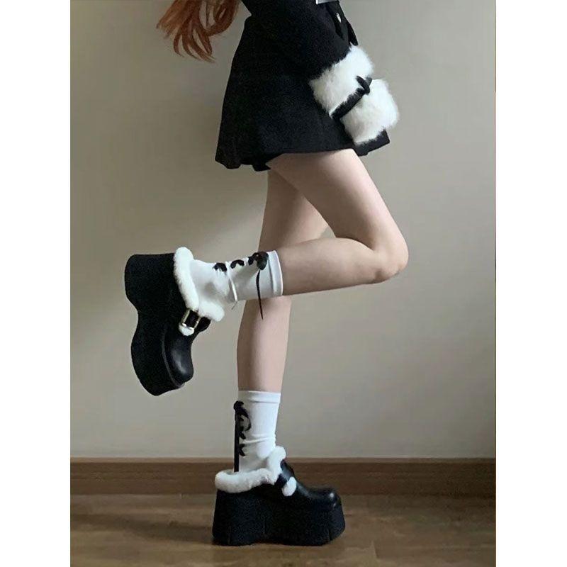 One pedal velvet Spice Girl platform half slippers winter 2025 new heightening warm small leather shoes comfortable cotton shoes