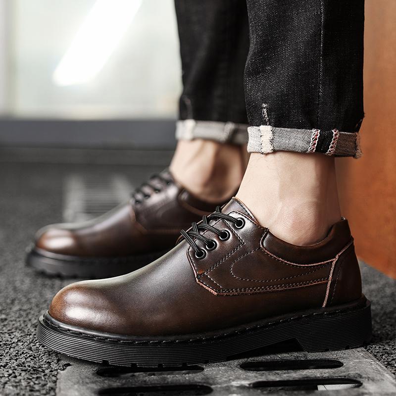 Mens Low Cut Casual Shoes Genuine Leather British Retro Style Business Casual Soft Sole Big Head Work Boots for Spring Autumn