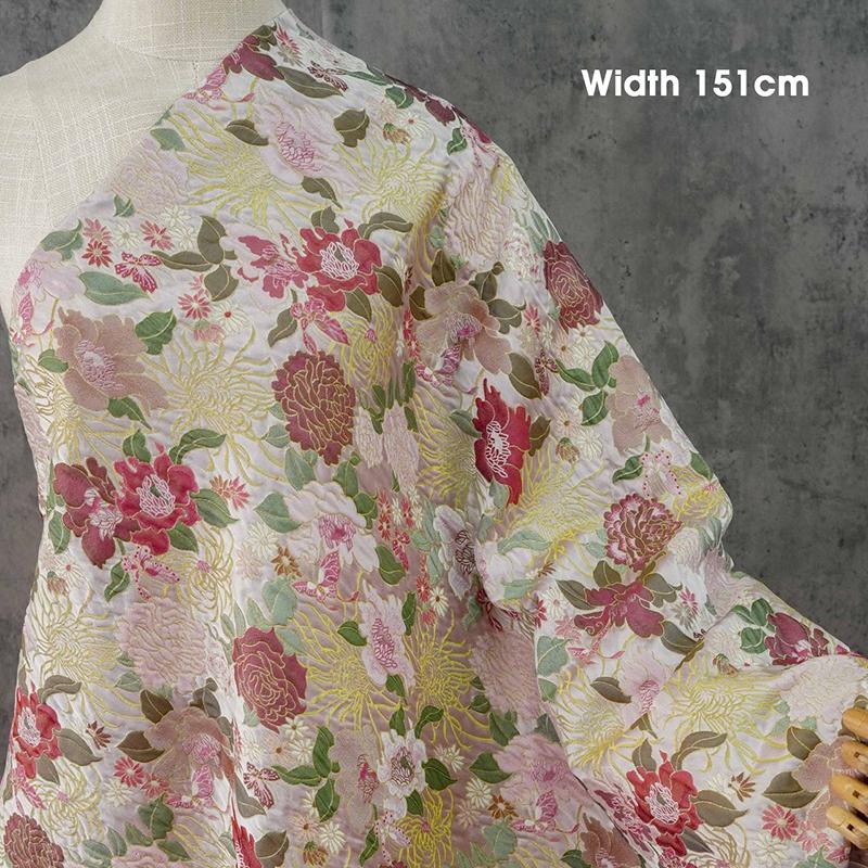 1M Tessuto Floreale Rilievo 3D Retrò Filato Jacquard di Seta Oro Argento Tessuto Tinto in Filo Per Cucito Fai da Te Cheongsam Hanfu Abito Cappotto Completo Borsa