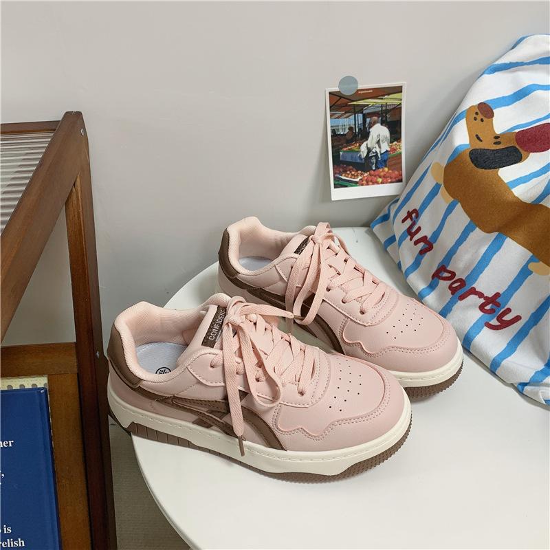 Black Platform German Training Shoes Women's Spring New 2026 Popular Versatile Sports and Leisure Shoes Retro Board Shoes Small Black Shoes