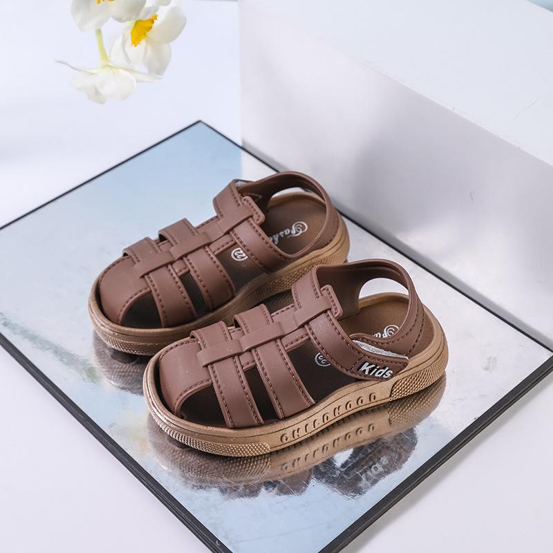 

New Style Shoes - Men s and Women s Velcro Breathable Anti-slip Anti-wet Sandals 34 коричневий