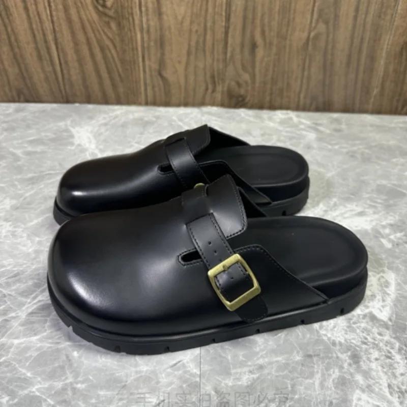 Fashion 2025 New Closed Toe Slip-On Sandals Women Fashion Belt Buckle Summer Minimalist Casual Comfortable Outdoor Flat Slipper Zapatos