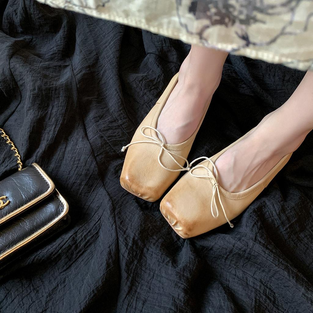 Fashion 2024 Spring and Autumn Bow Mary Jane Shoes Black Thick Shoes Flat Heel Fairy Soft Sole Pig Nose Ballet Shoes