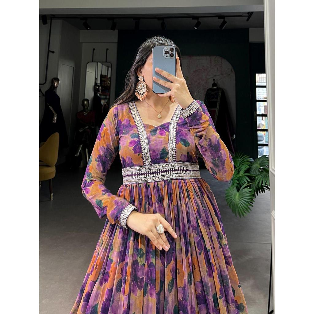 Kleiderkollektion  Florale Finesse mit einem Georgette-Hauch