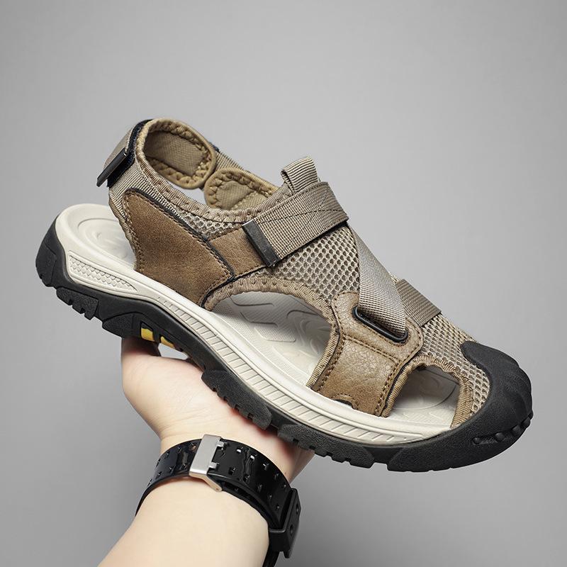 2024 Men s Closed-Toe Outdoor Sandals: Summer Water-Crossing, Beach  Creek Shoes Size 38