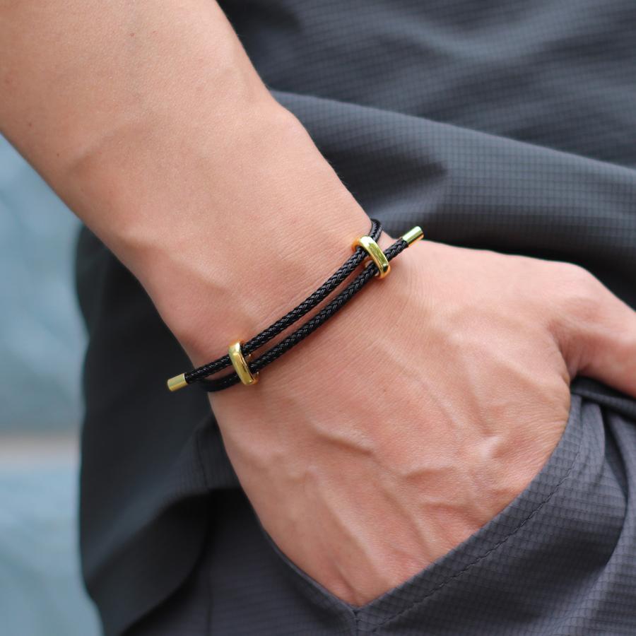 Bracelet Homme Unique Manchette Chaîne en Acier Inoxydable Réglable Bracelet Wrap Bracelet Chanceux Rouge Cadeaux Pour Lui Accessoires Décontractés