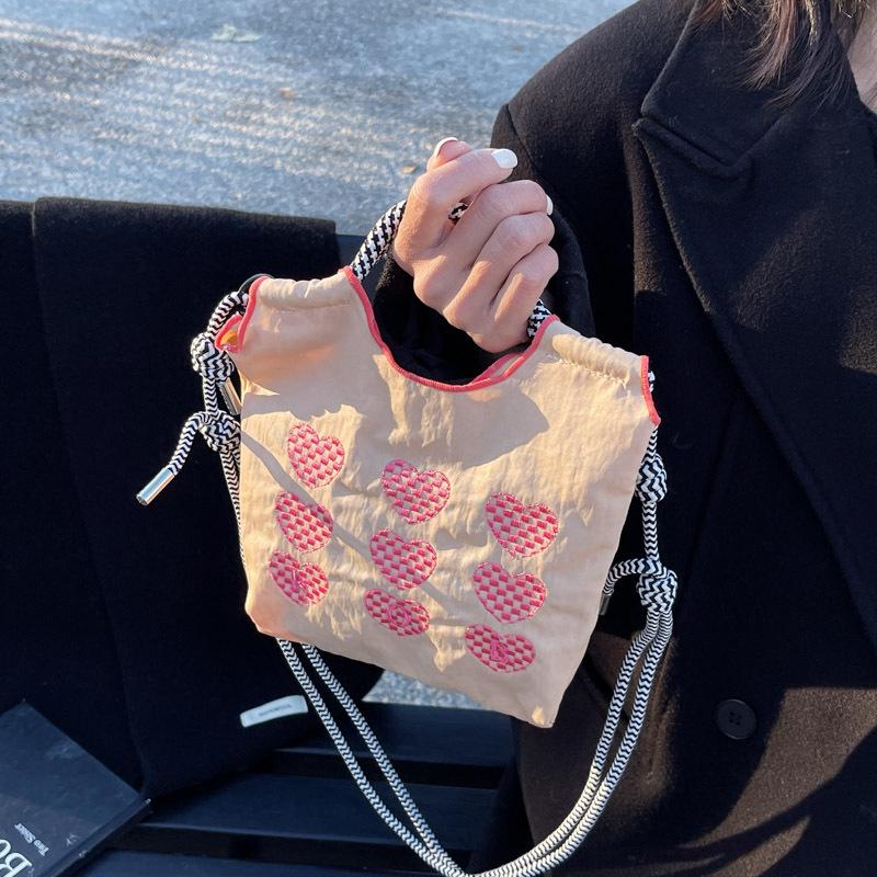 2025 Eco-friendly Japanese Embroidery Handbag: Spring Women's Fashion Cloth Bag – Shoulder, Crossbody, or Shopping Use.