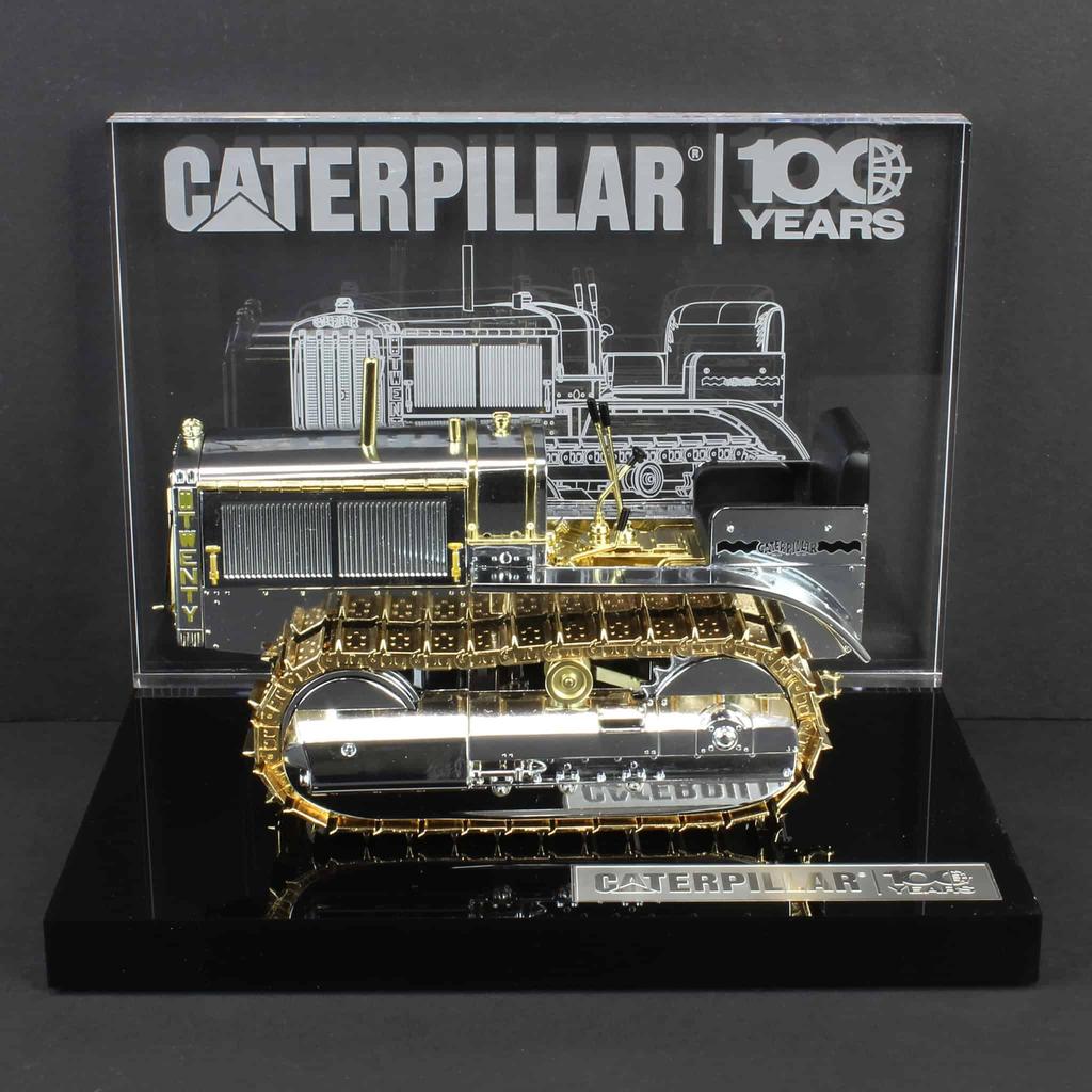 DIECAST MASTERS Scale Caterpillar CAT 20 Tractor 100th Anniversary Special Gold Edition DM85760 1/16 Track-Type (Finished Product)