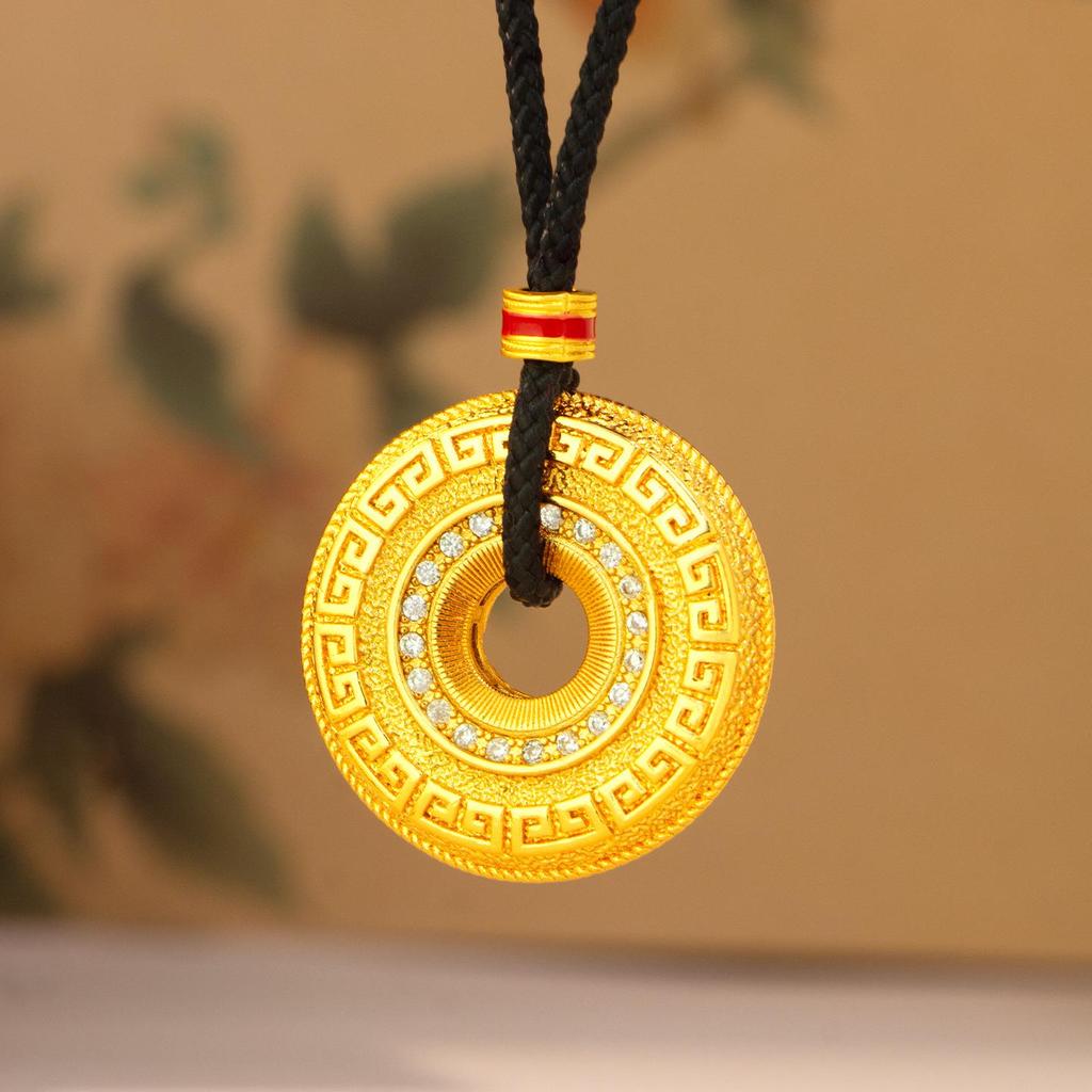 Xiaohongshu Style Sand Gold Ruyi Pendant Clavicle Chain - Retro Light Luxury Hollow Design