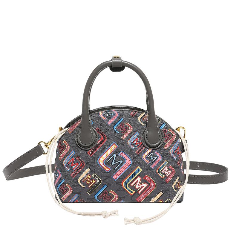 Korean Version of Chaoshi Women's Spring and Summer Messenger Bag Handbag Temperament Women's Bag Shoulder Bag Versatile Women's New Big Bag