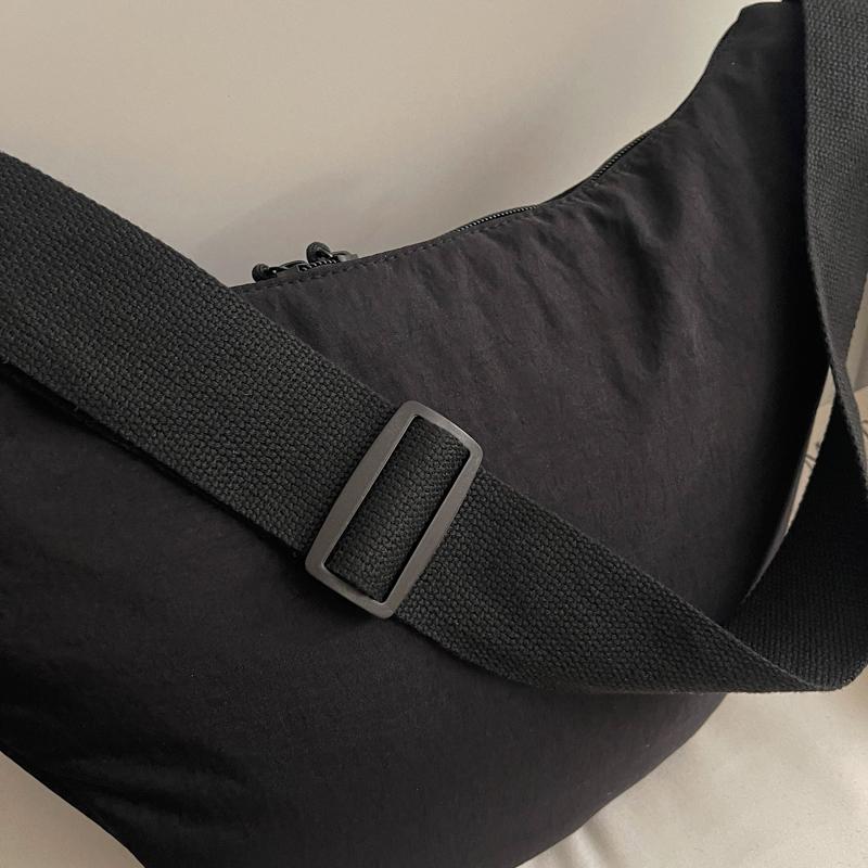 Light Commuter Crossbody Bag Women's Dumpling Bag Large Capacity Shoulder Bag