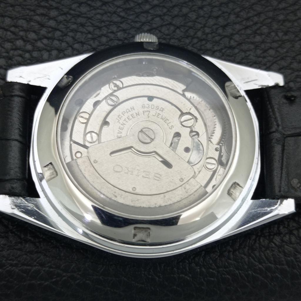 JAPAN VINTAGE REFURBISHED SEIKO 5 AUTOMATIC MENS BLACK DIAL WATCH a443977-1