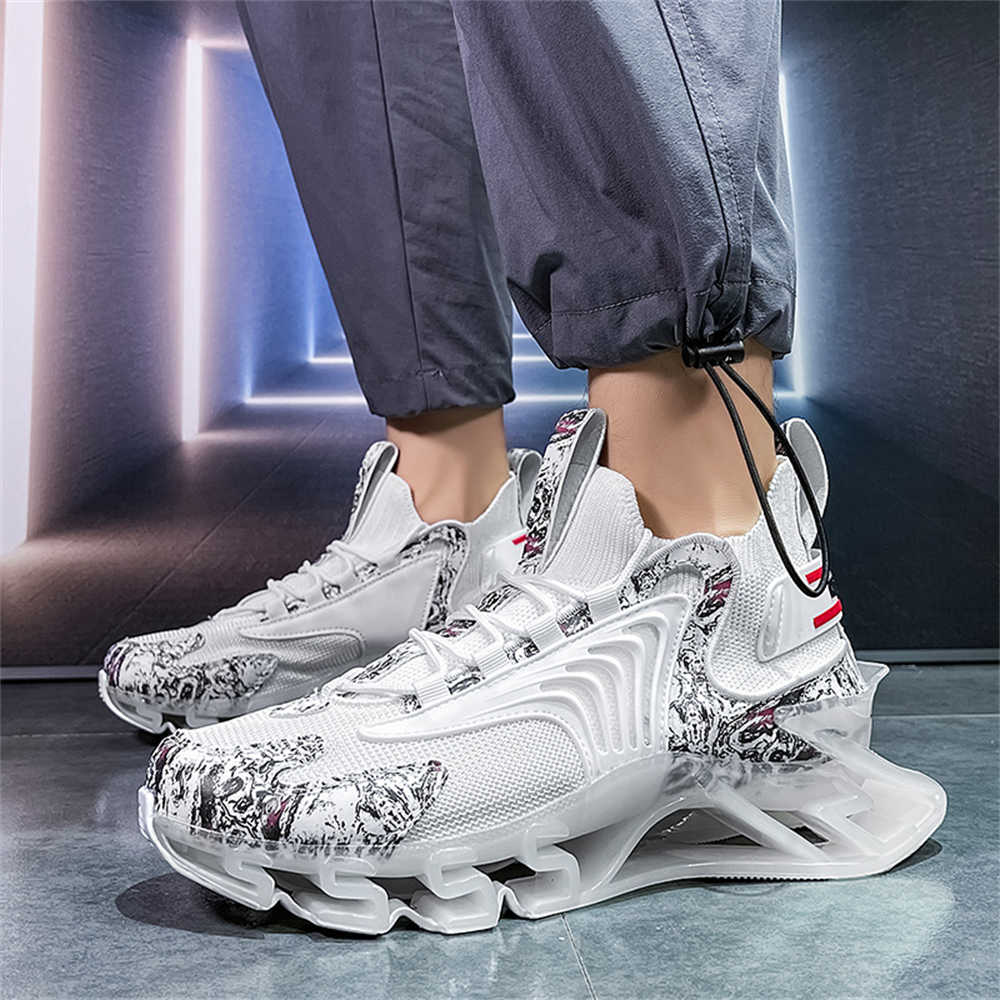 Fashion Plus Size Slip-ons Running Shoes Men Green Sneakers Men All Brands Woman Men's Summer Moccasins Sports Gifts Design Pretty