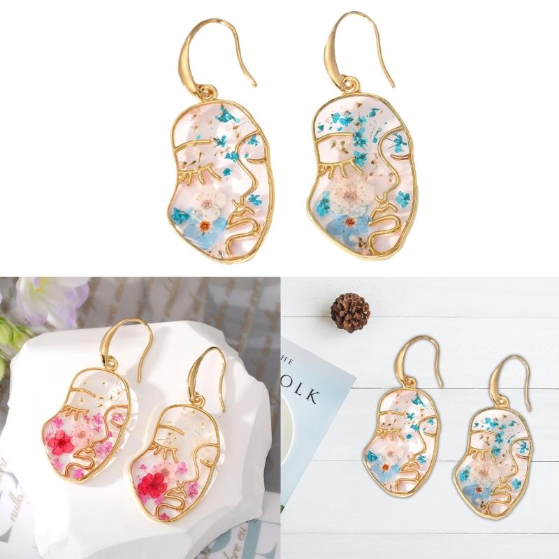 Abstract Face Pendant Earrings Geometric Face Dry Flower Earrings Dangle Earrings Alloy Material Gift for Girlfriends