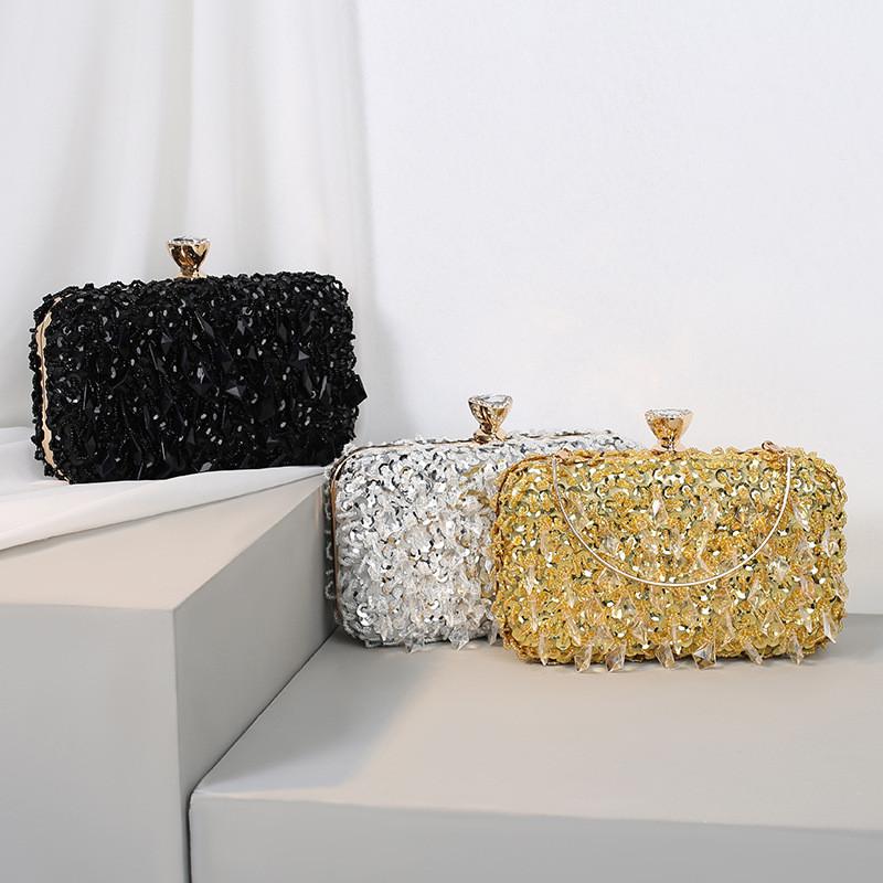 Handmade Beaded Party Bag With Cell Phone Pocket For Dinner Parties And Special Occasions