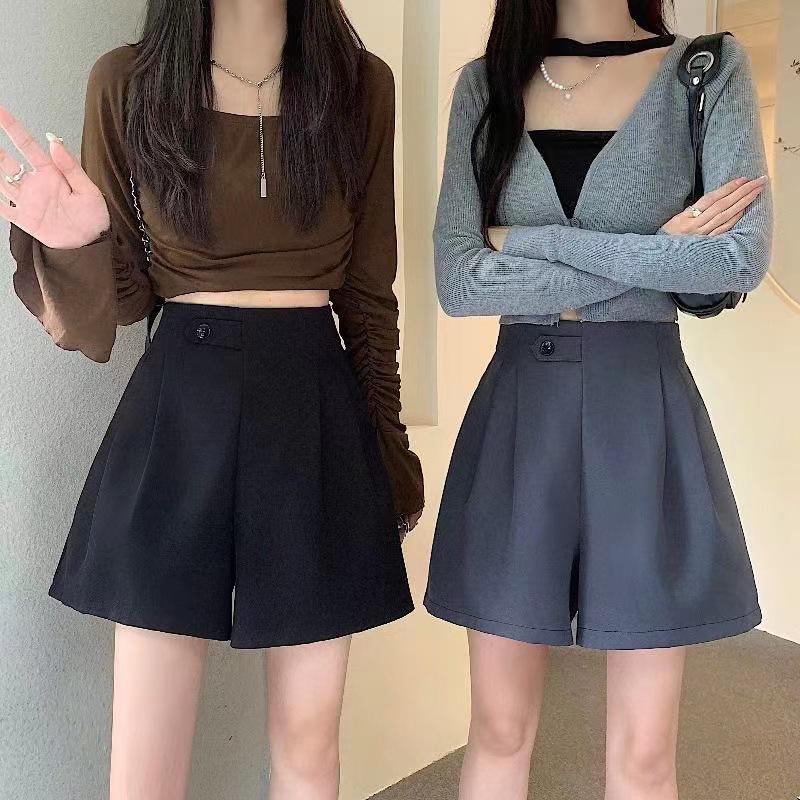 Drapey High-Waist Wide-Leg Pants: Korean Style Autumn 2025 Black A-Line Slimming Casual Shorts for Women