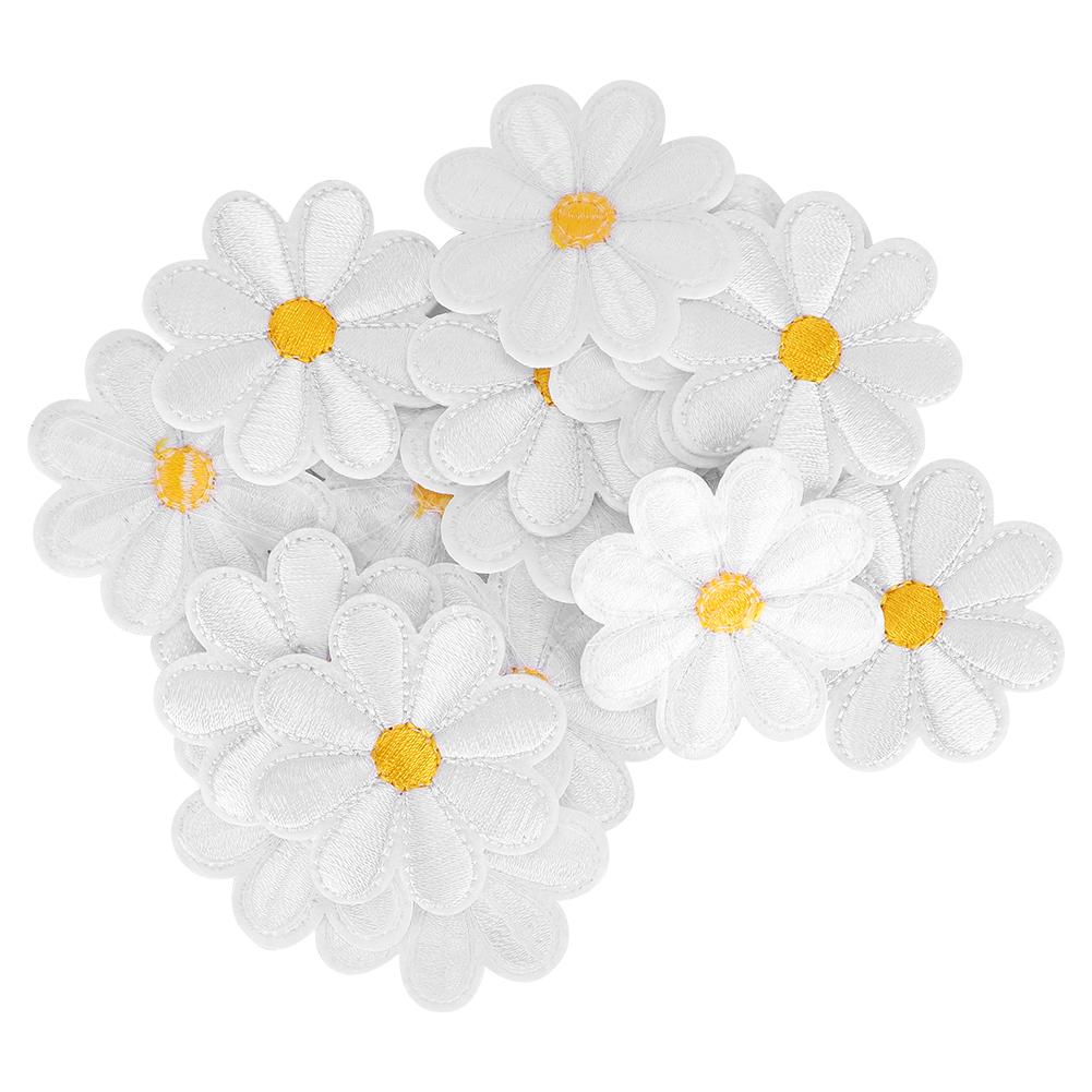 40Pcs Embroidery Cloth Stickers Daisy Pattern Iron Patches DIY Backpack Clothing Accessories