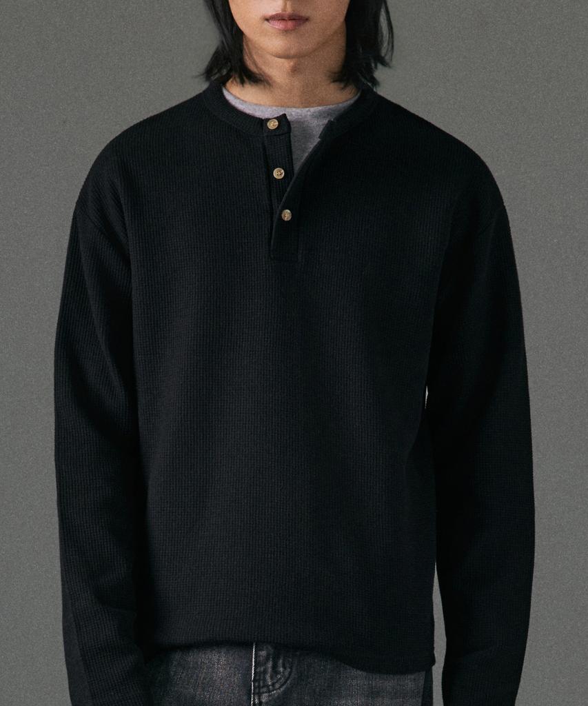 LXT Waffle Henley Neck Crop T-Shirt [Black]