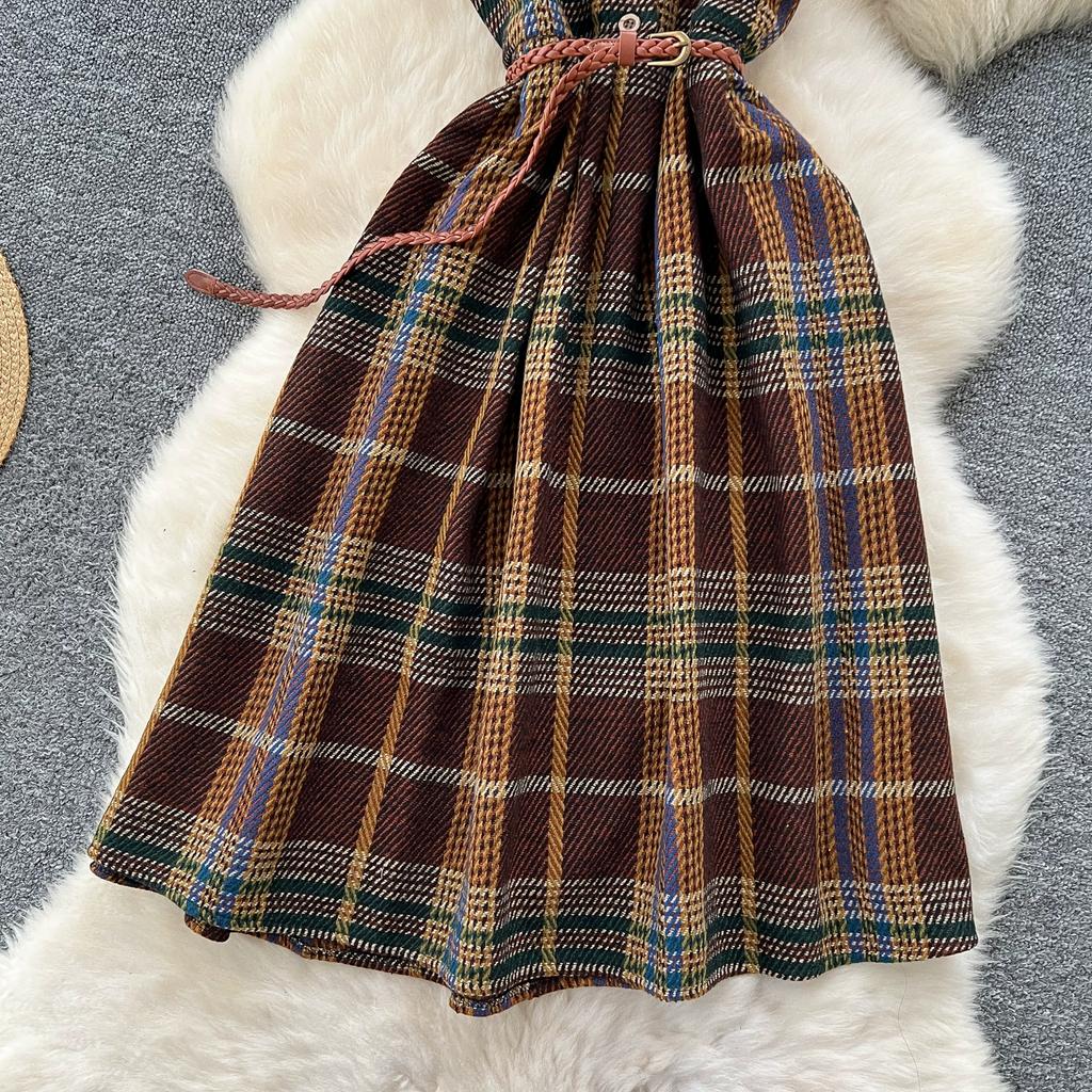Vintage Tweed Plaid Tank Dress for Women Autumn Winter Sleeveless V-neck Single-breasted Woolen Dress with Belt
