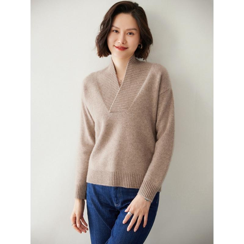 Temperament double-strand thickened pullover stacked V-neck sweater autumn and winter new high-end women's bottoming knitted sweater thick
