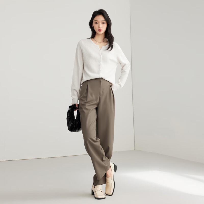 Elva' Island Women's Minimalist Slim-fit Knitted Cardigan