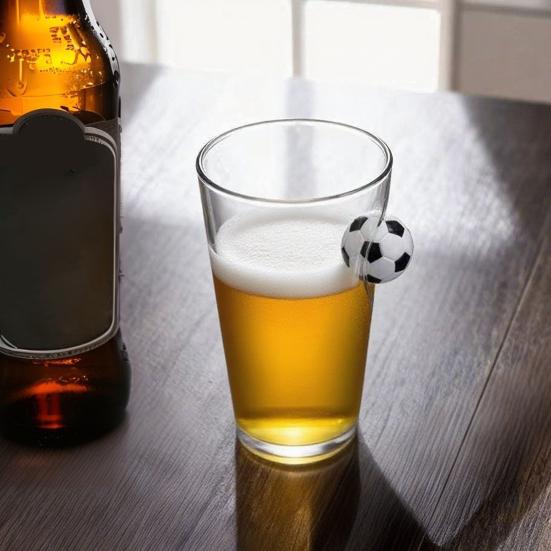 Soccer Beer Glass, Football-Shaped Glass Mug, 700ml Capacity Hot Cold Drink Glass Cup for Bar Pub Home Use
