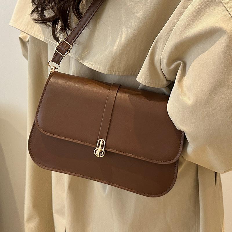 High-end, Niche Baguette Bag, Fashionable Crossbody Bag, Women's Retro Single-shoulder Underarm Bag