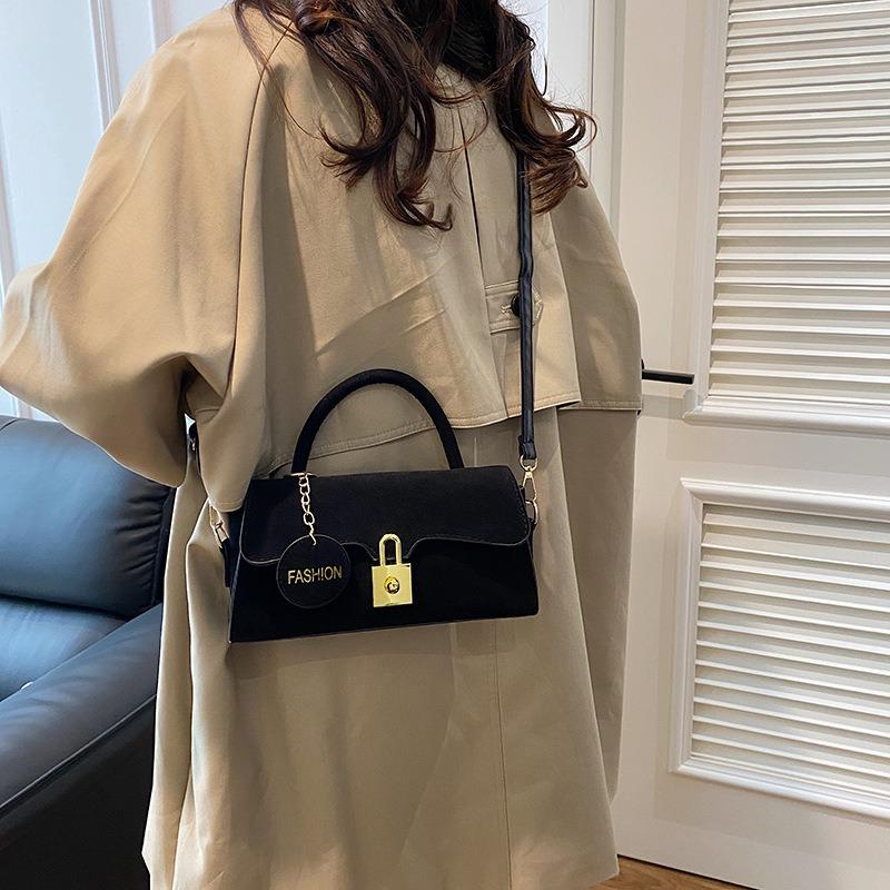 Casual Fashion Messenger Bag Casual Retro Underarm Small Square Bag Autumn New Retro Shoulder Bag