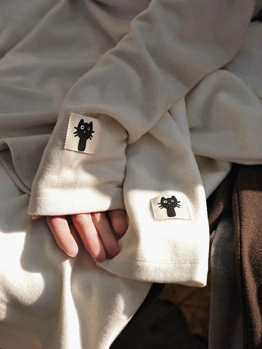 

Zhang Beibei 270 г Двусторонний бархатный рисунок клейкий круглый вырез приталенный свободный длинный рукав женский зимний топ Medium