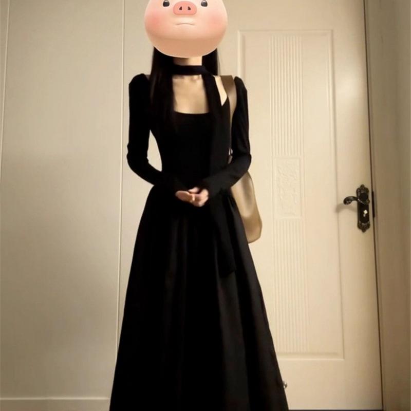 French Hepburn Style Black Square Neck Long Sleeve Dress with Puff Skirt and Waist-Cinch for Autumn XL (115-130 jin)