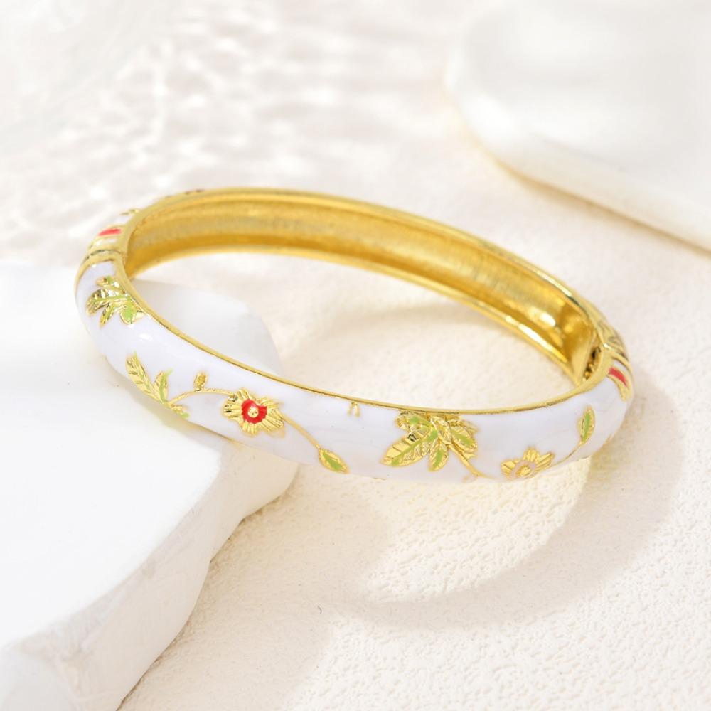 

New Colorful Enamel Floral Bangle Chinese Style Gold Plated Dainty Jewelry Gift Handmade Open Cuff Bracelet Women білий