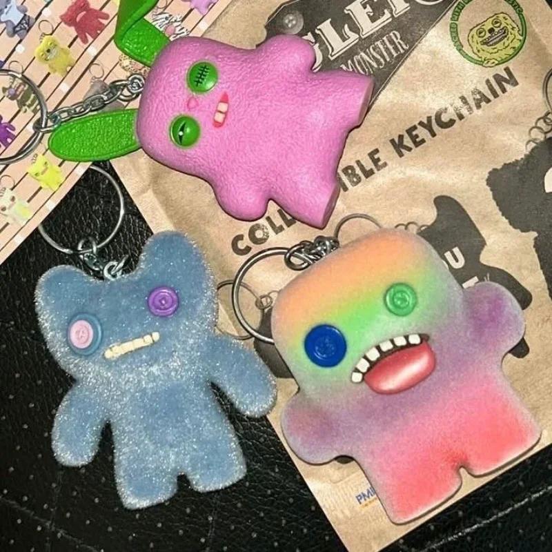La figurine originale Fugler jouet boîte surprise monstre moche aux dents drôles Fugler poupée d'action modèle de collection poupée cadeau enfants.