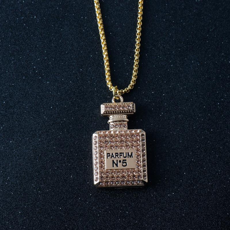 Exquisite Rhinestone-Inlaid Perfume Bottle Pendant Necklace & Car Keychain