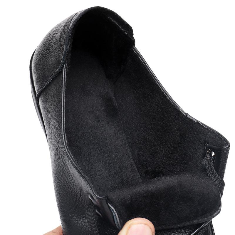 

Новые женские туфли из коровьей кожи, женская обувь на мягкой подошве, для среднего и пожилого возраста, туфли на плоской подошве из коровьей кожи для мам 2025 года, прямые продажи 41