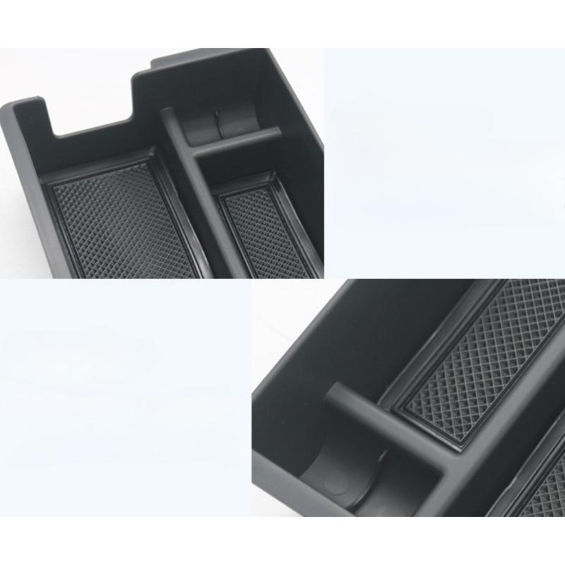 Car Central Armrest Storage Box for Isuzu D-Max DMAX 2021 2022 2023 Central Control Container Tray Auto Accessories