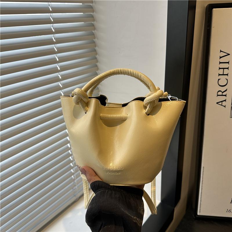 

Summer popular versatile bucket tote bag new fashion versatile messenger bag versatile shoulder bag women жовтий