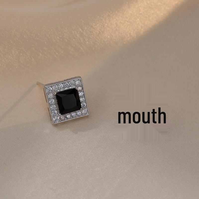 

Influencer Style 925 Silver Zircon Stud Earrings for Women - Trendy, Niche Design for Daily Wear