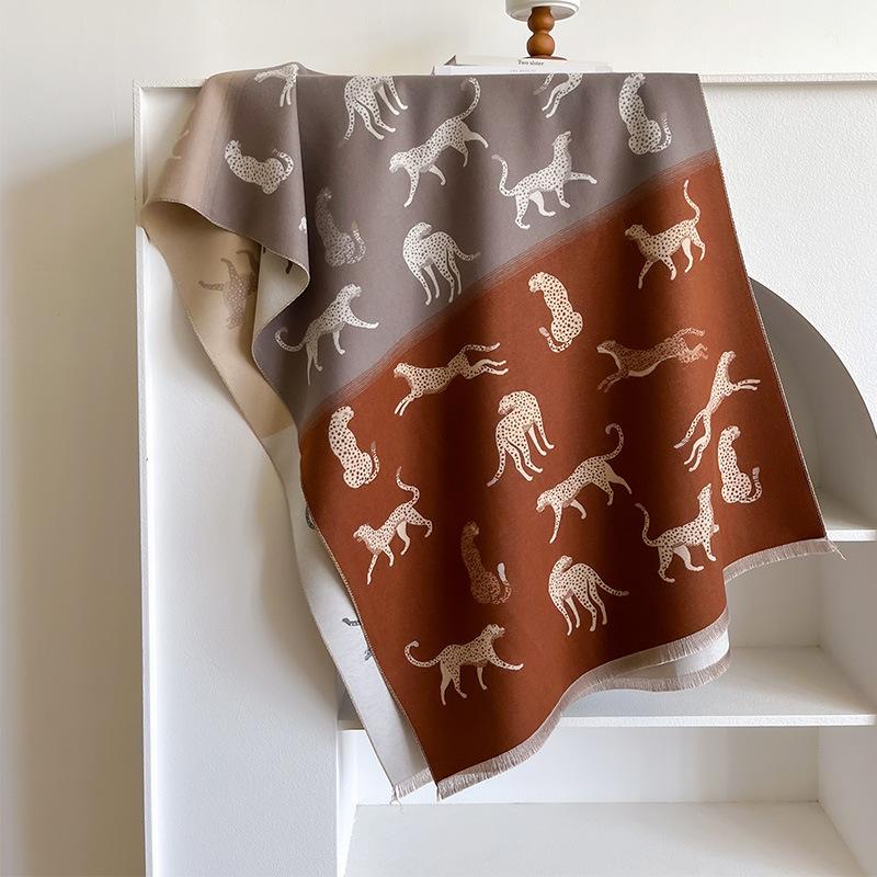 Warm Imitation Cashmere Scarf Women'S Double-Sided Cute Cartoon Lion Color Matching Thickened Scarf Air Conditioner Shawl
