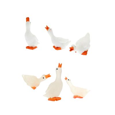 3Pcs Duck Garden Statues Funny Simulation Home Decor Ornaments Duck Sculptures for Living Room Yard Bedroom Table Indoor Outdoor