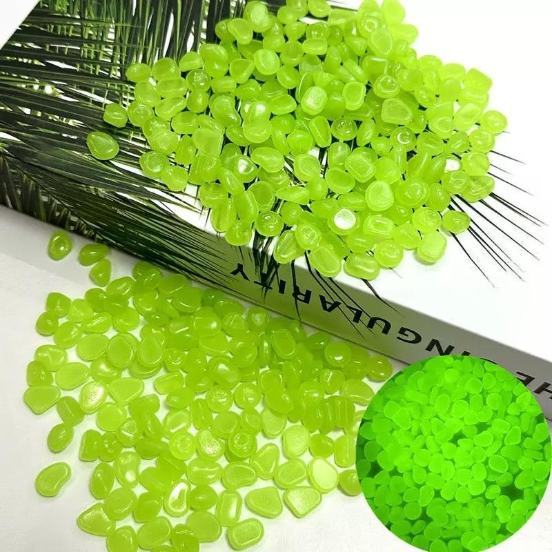 

100-500pcs Glowing Garden Pebbles Glow in the Dark Non Toxic Reusable Luminous Stones For Garden Patio Aquarium DIY Decoration 100pcs зелений