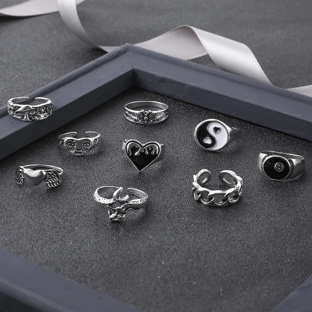 Retro Ring Dripping Oil Love Butterfly Chain Snake Shape 9 Piece Set Ring